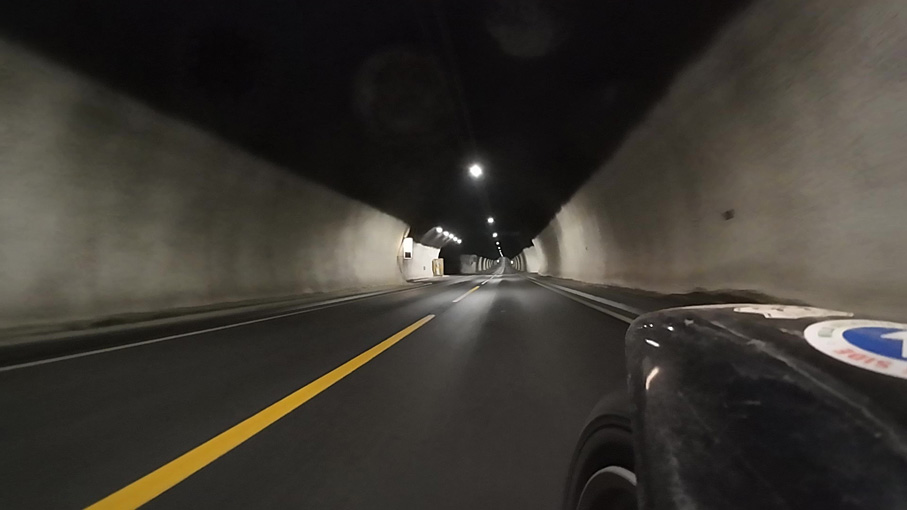 Tunnel